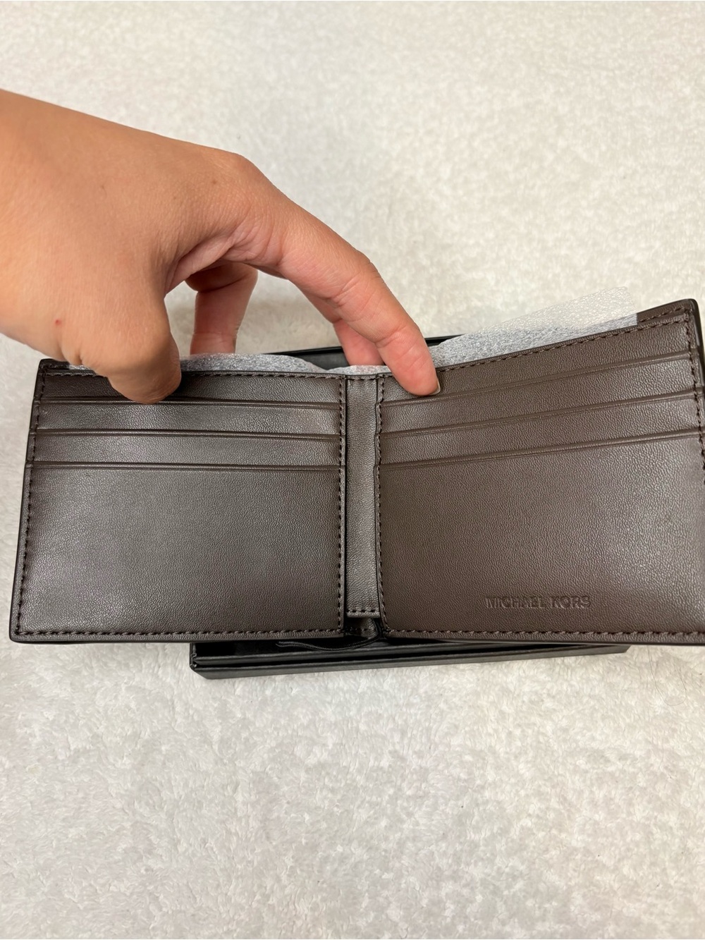Michael Kors Men’s Wallet Brown - Picture 2 of 4